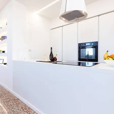 Adventura Penthouse *